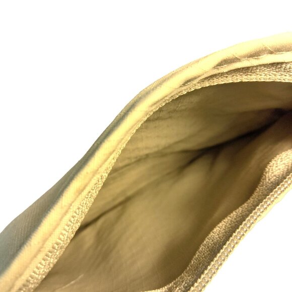 Lewis N Clark Passport Holder RFID Blocking Travel Pouch Accessory Bag - Picture 5 of 6